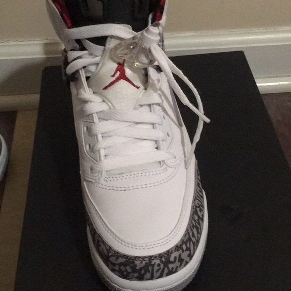 (SOLD)!!🔥Jordan Spizike BG👟 - Picture 4 of 7